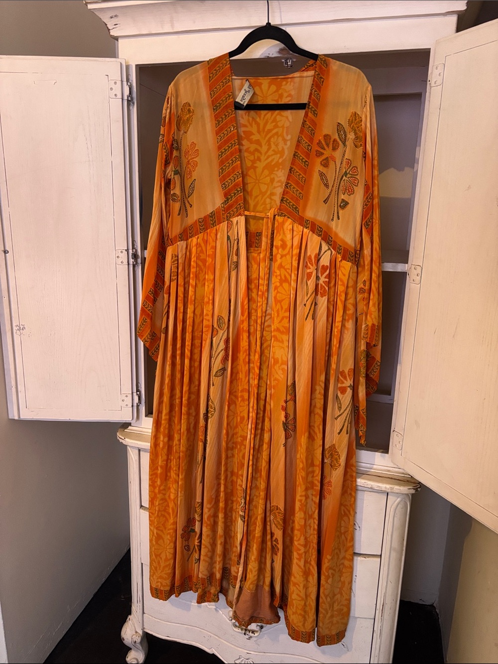 Boho Orange Floral Maxi Dress with Pleated Skirt